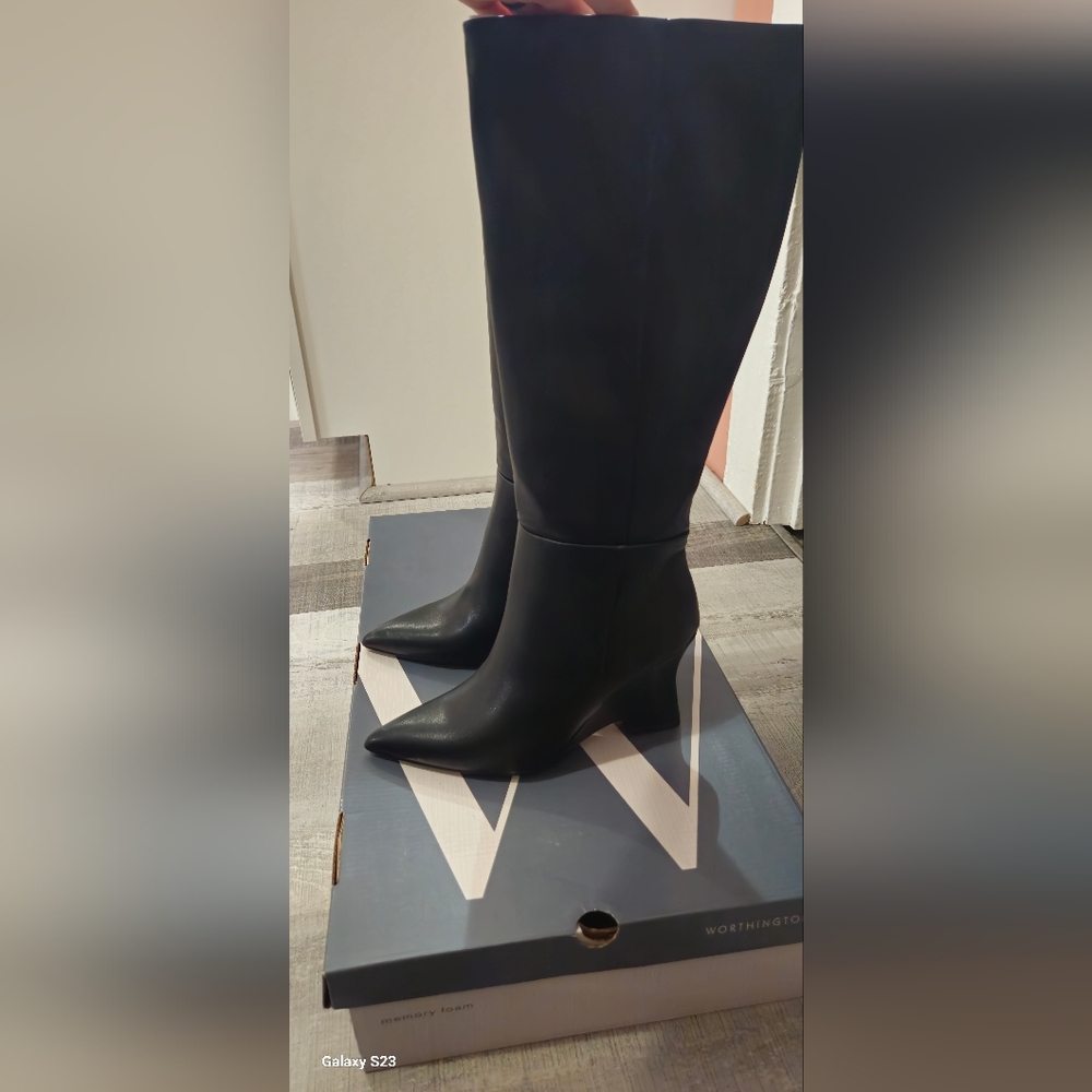 BNIB Worthington Shari Black Wedge Heeled Boots 6.5 - Picture 3 of 9